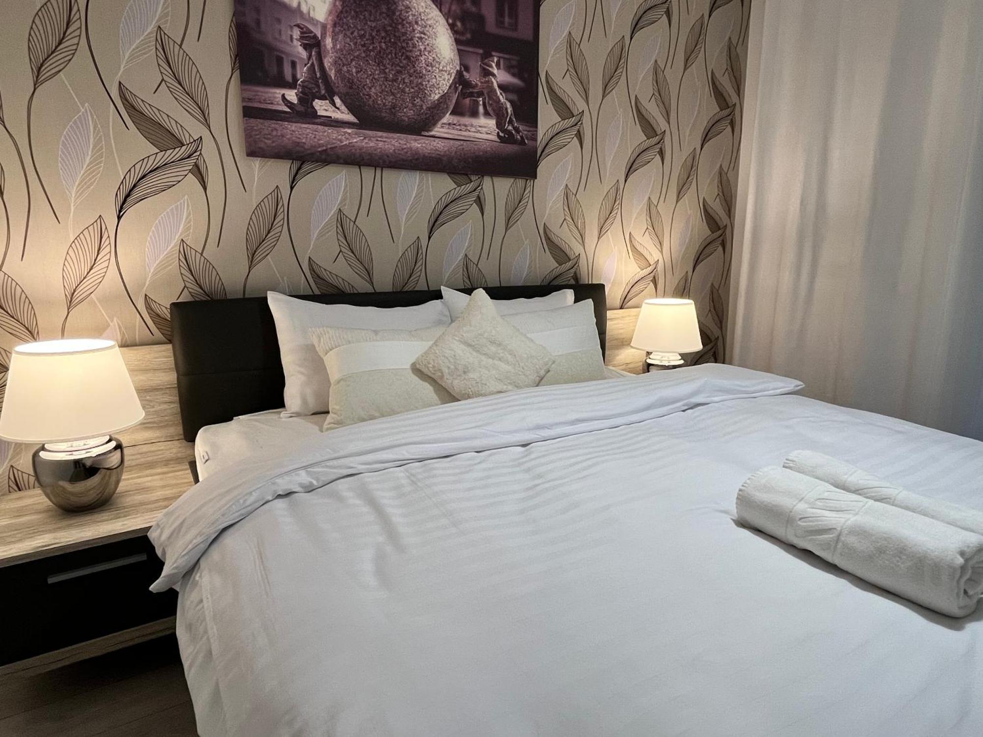 Family House By The River Odra -Panoramic Terrace - 3Room Apartment With 2 Separate Bedrooms And 2 Balconies By Wroapart-Pl- Perfect For Family & Business Stays Wrocław Exteriör bild