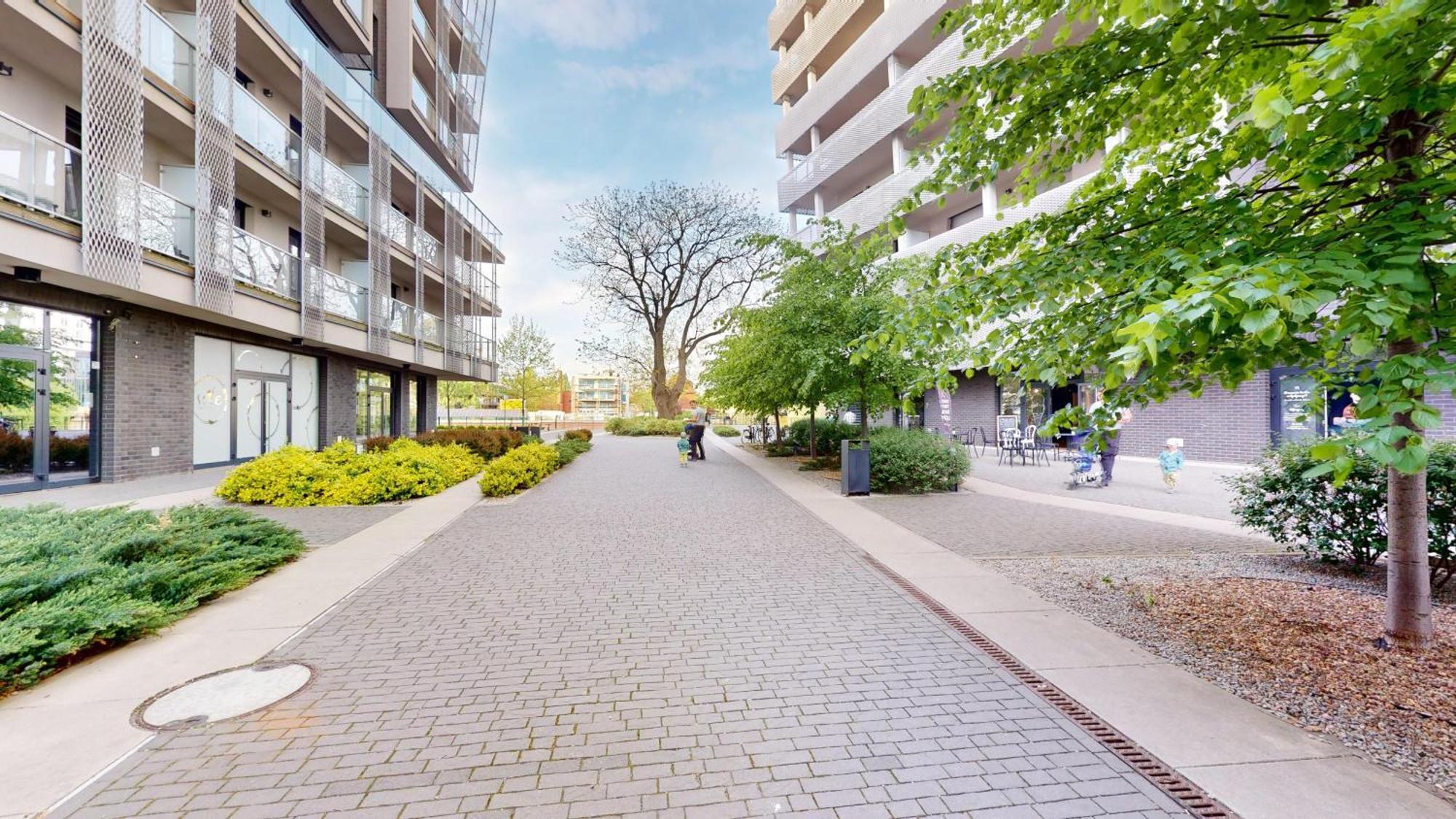 Family House By The River Odra -Panoramic Terrace - 3Room Apartment With 2 Separate Bedrooms And 2 Balconies By Wroapart-Pl- Perfect For Family & Business Stays Wrocław Exteriör bild